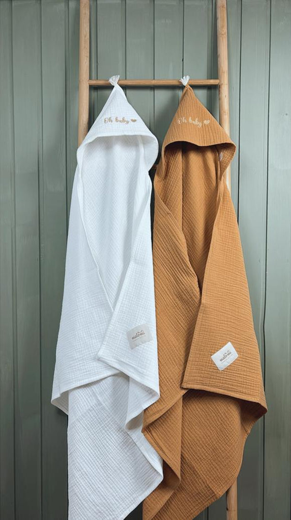 Muslin Hooded Towel by Malomi Kids