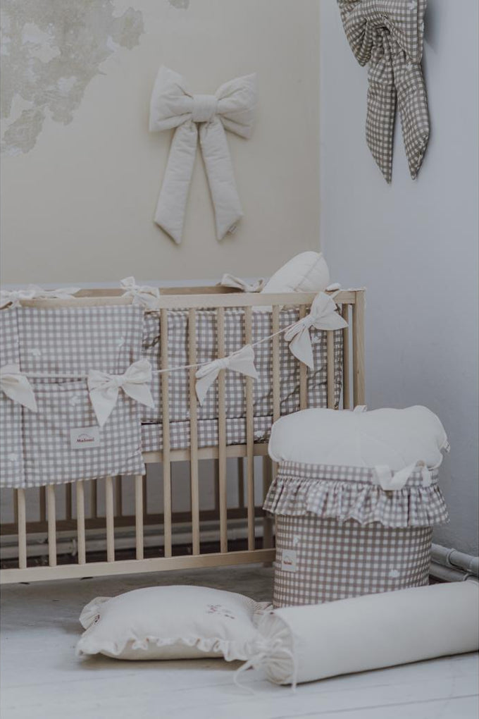 Bow Garland by Malomi Kids