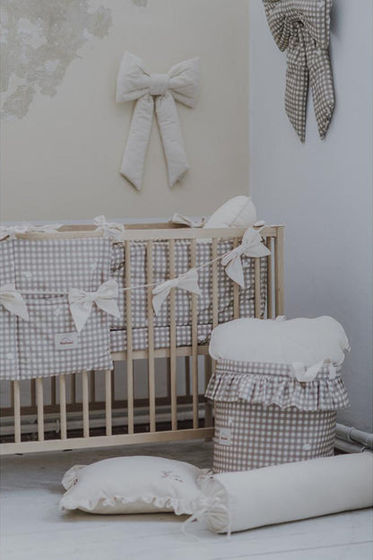 Bow Garland by Malomi Kids