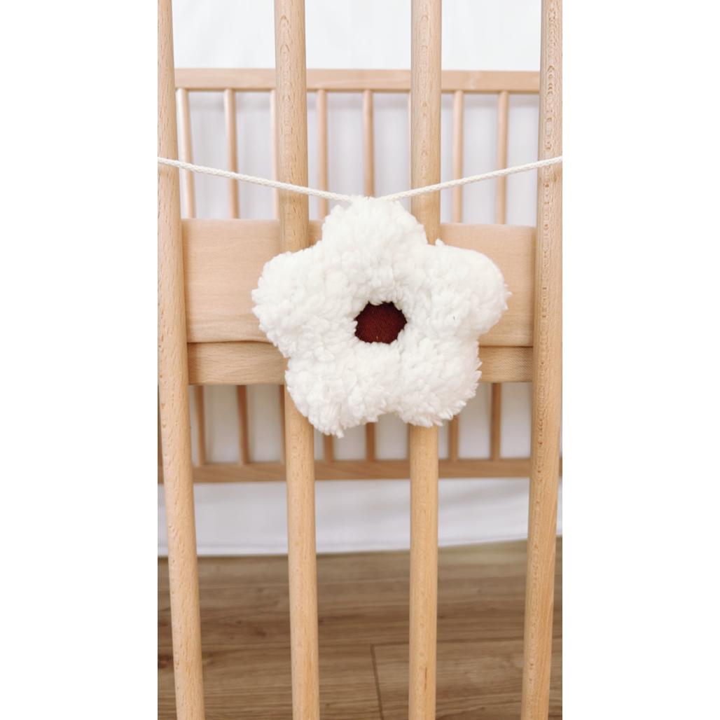 Daisy Garland by Malomi Kids