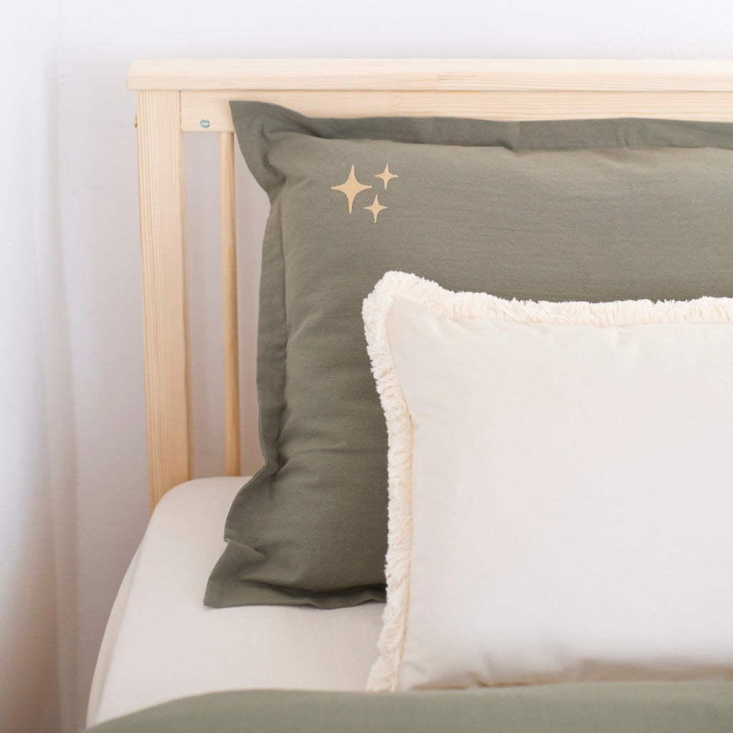 Washed Cotton Stars Bedding Set by Malomi Kids