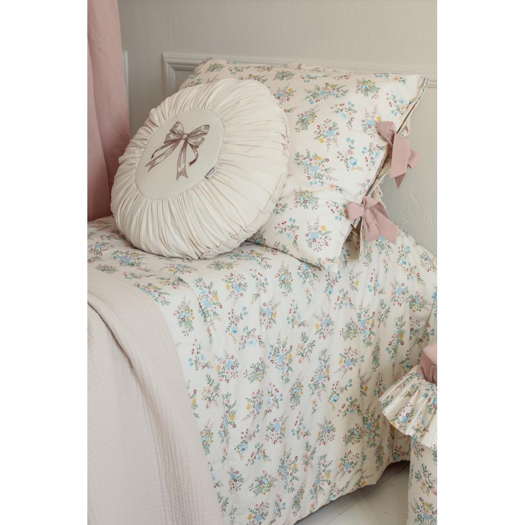 Blooming Meadow Bedding Set with Filling by Malomi Kids