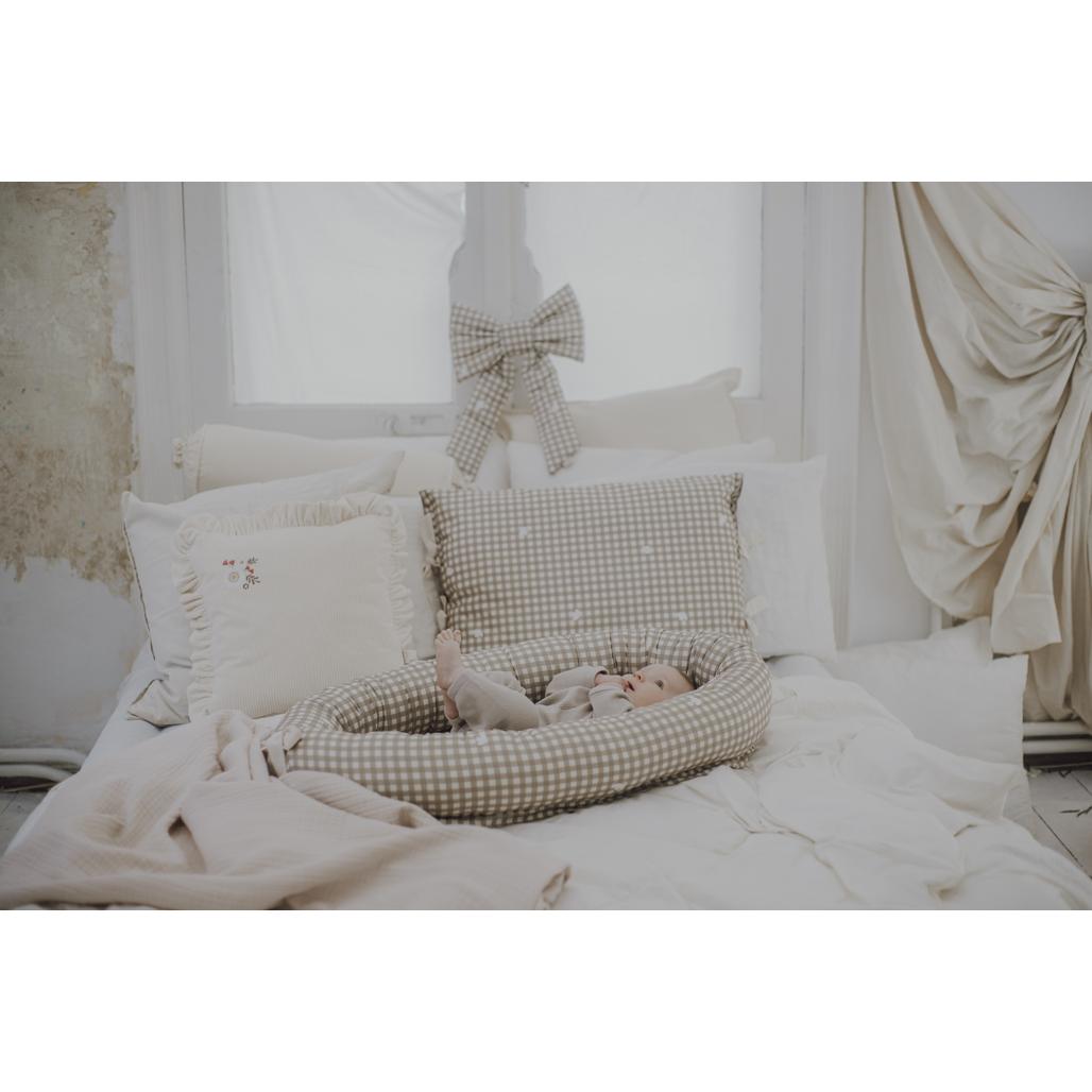 Countryside Check Baby Nest by Malomi Kids