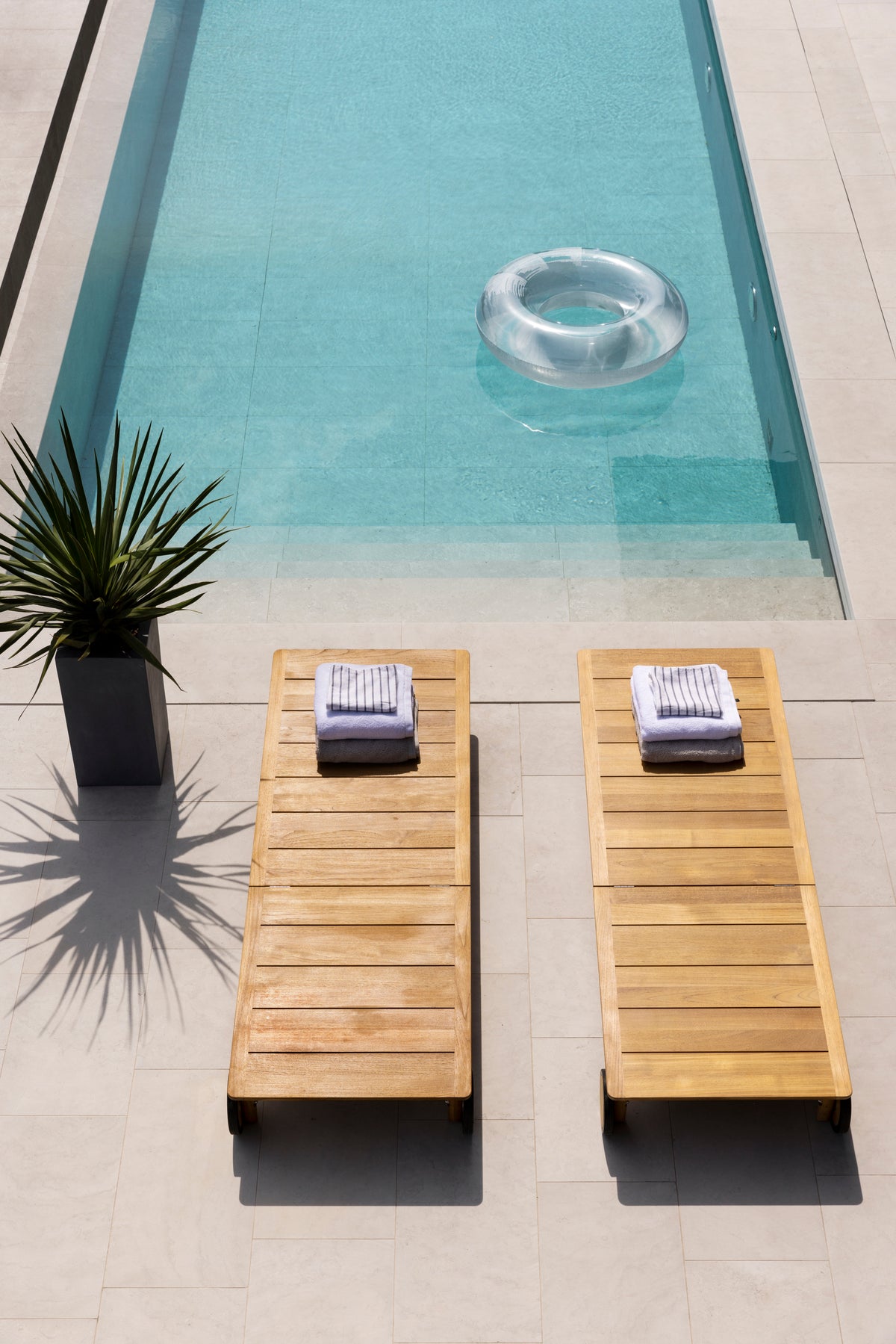Koster sun loungers by the pool
