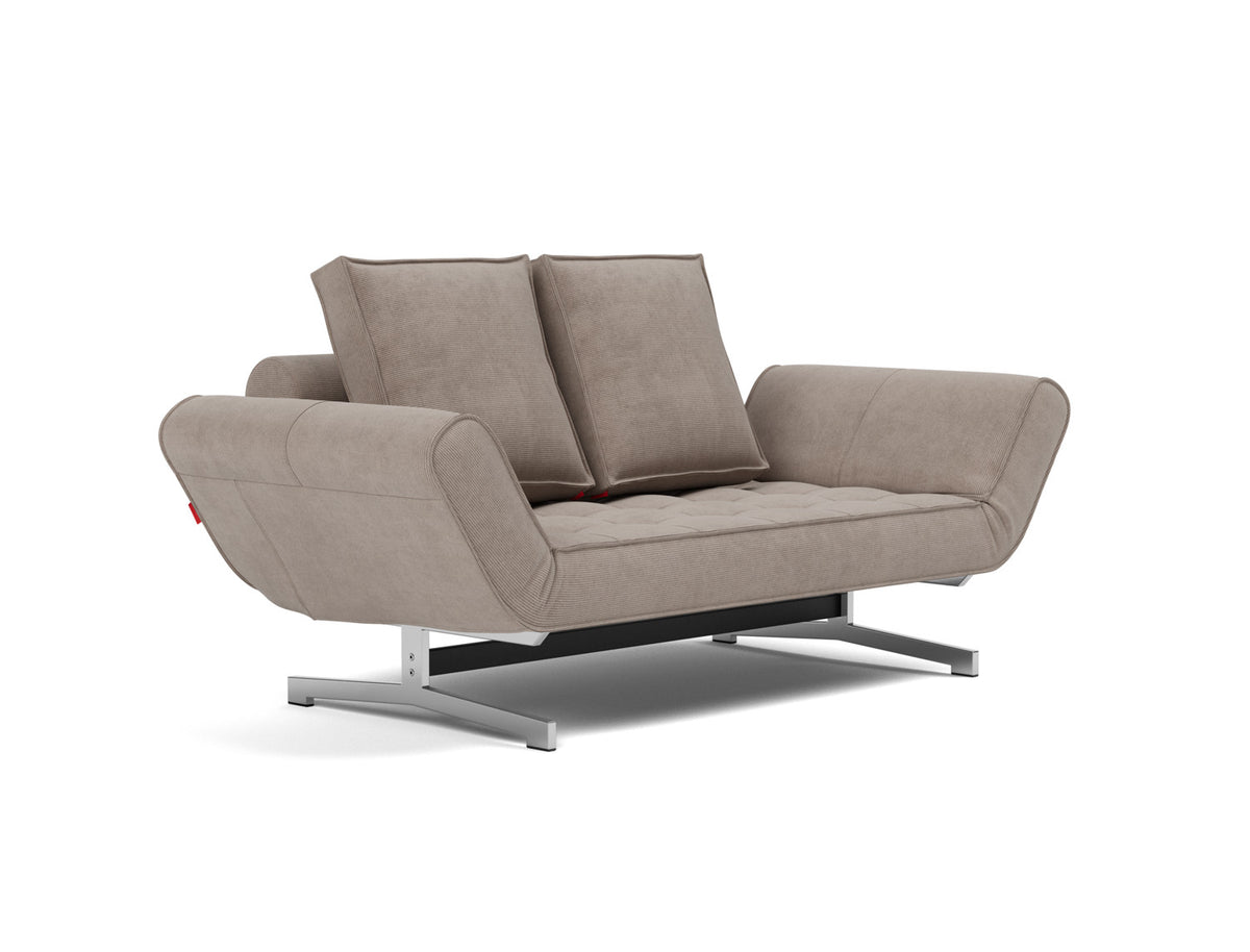 GHIA Daybed Chrome, 3/4 view