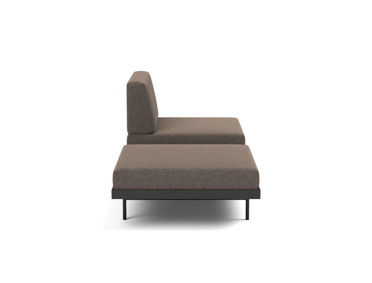 PURI Daybed, Walnut, side view
