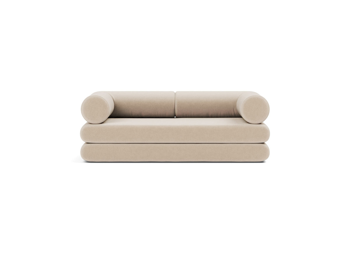CIRCLUS Daybed with L-Shaped Cushions, front