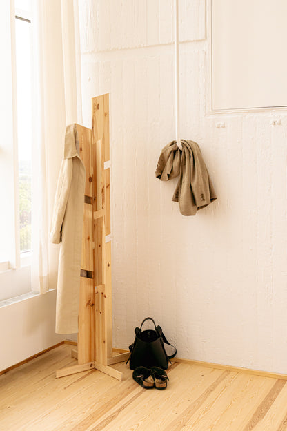 KEEPER Coat stand — Scandinavian storage by Karup Design