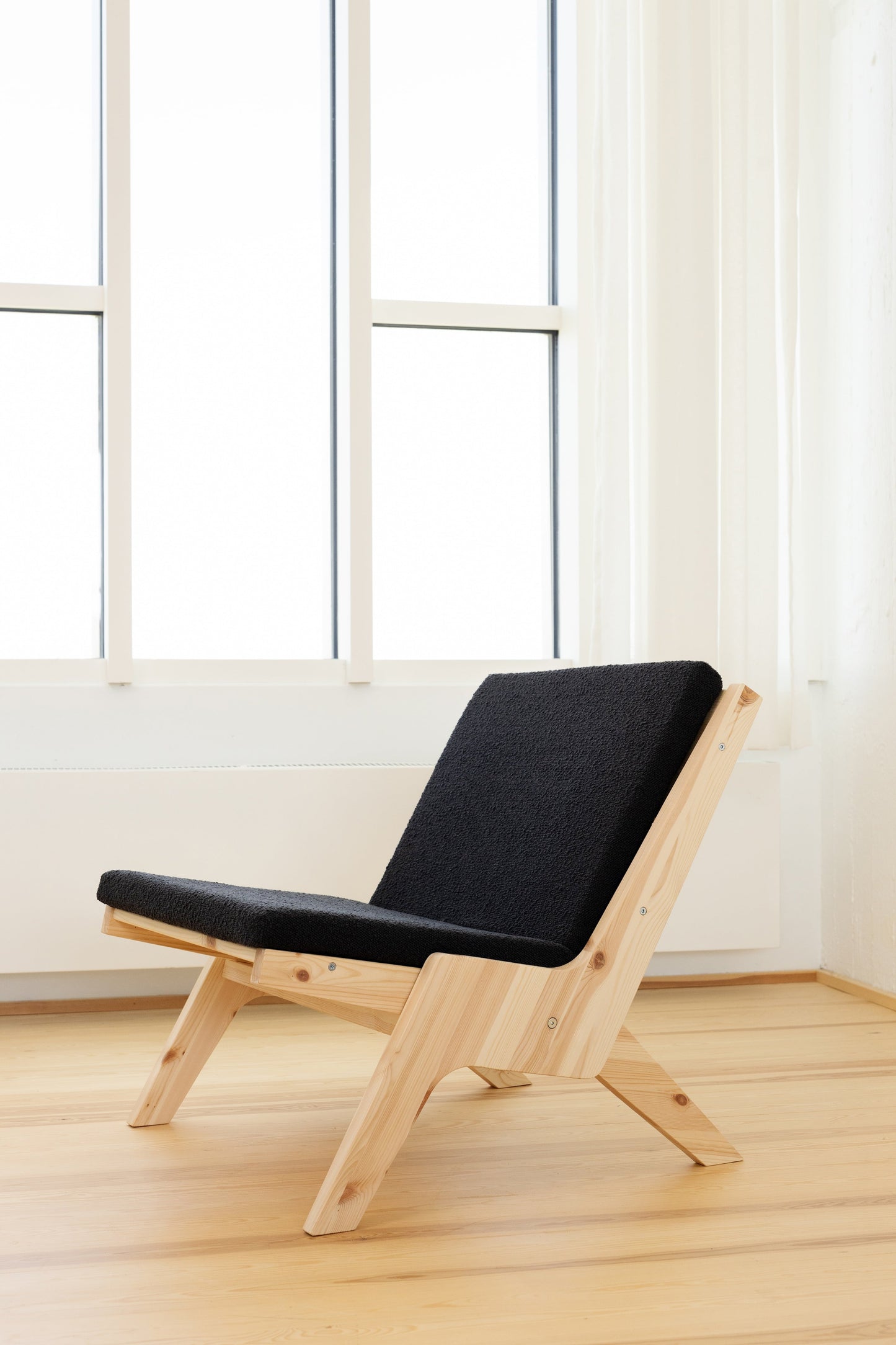 SWAY Lounge chair — Scandinavian seat by Karup Design