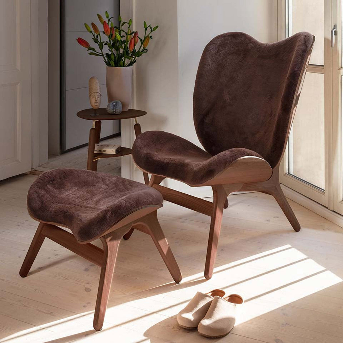 A CONVERSATION PIECE TALL Lounge Chair