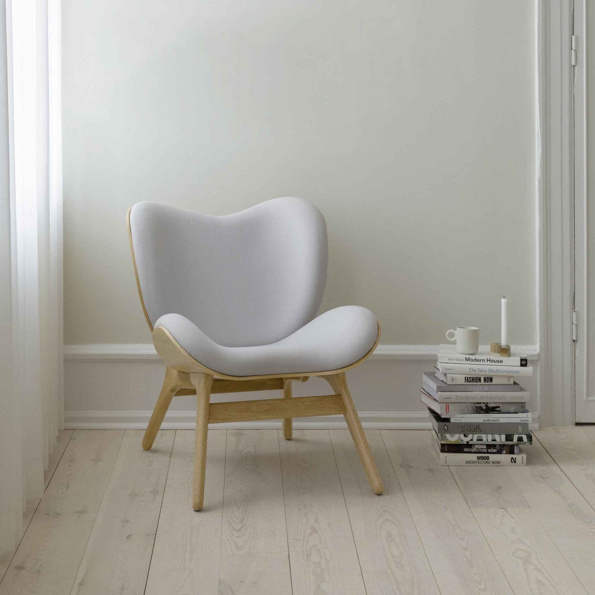 A CONVERSATION PIECE LOW Lounge Chair