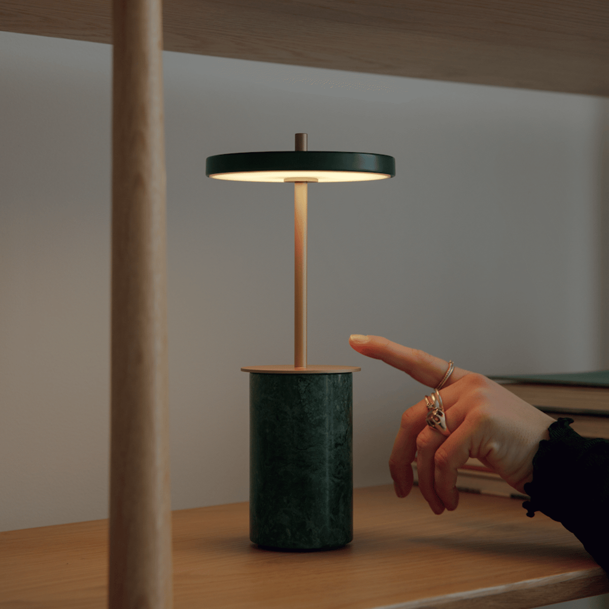 ASTERIA MOVE MINI Portable Lamp