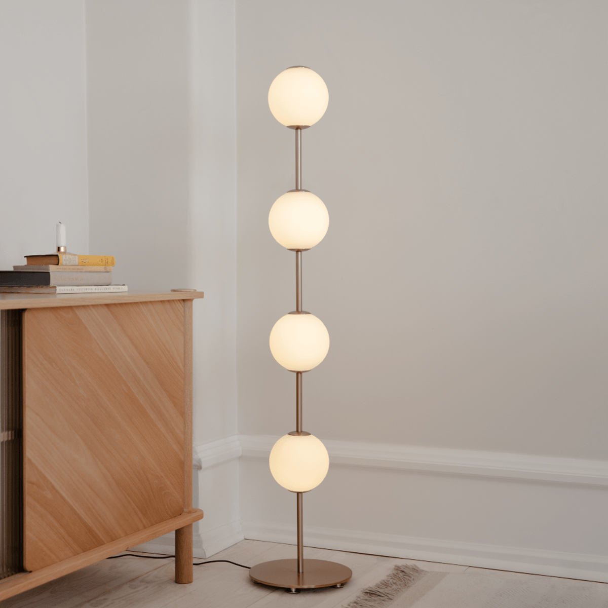 AUDREY Floor Lamp