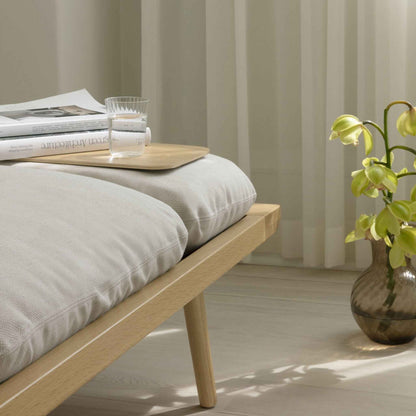 LOUNGE AROUND Daybed