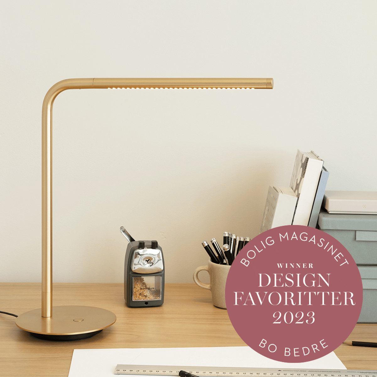 OMNI Table Lamp