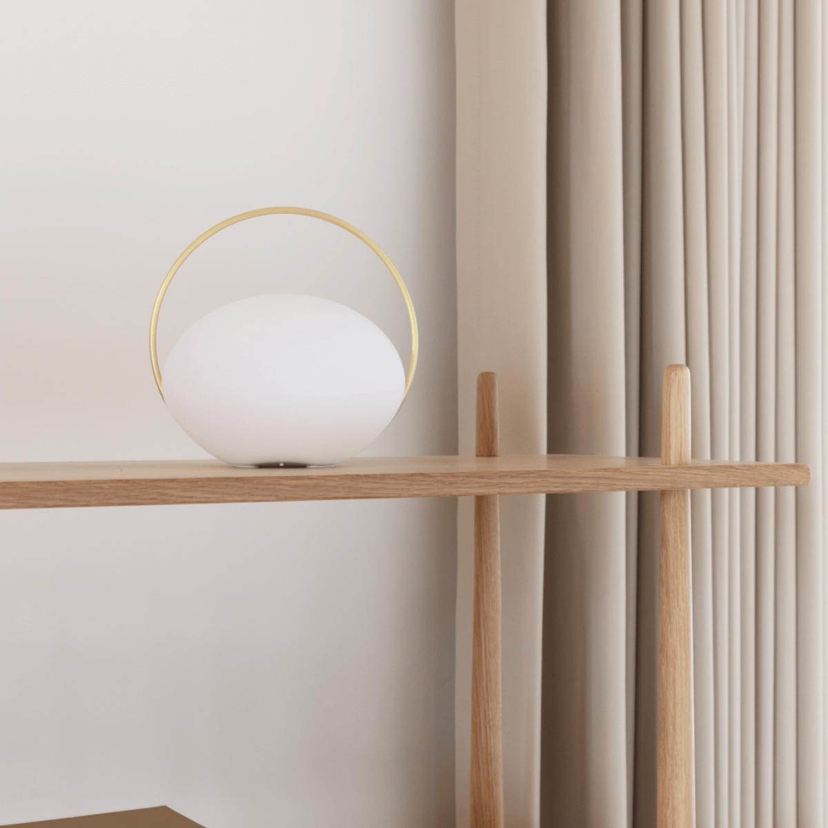 ORBIT Portable Lamp