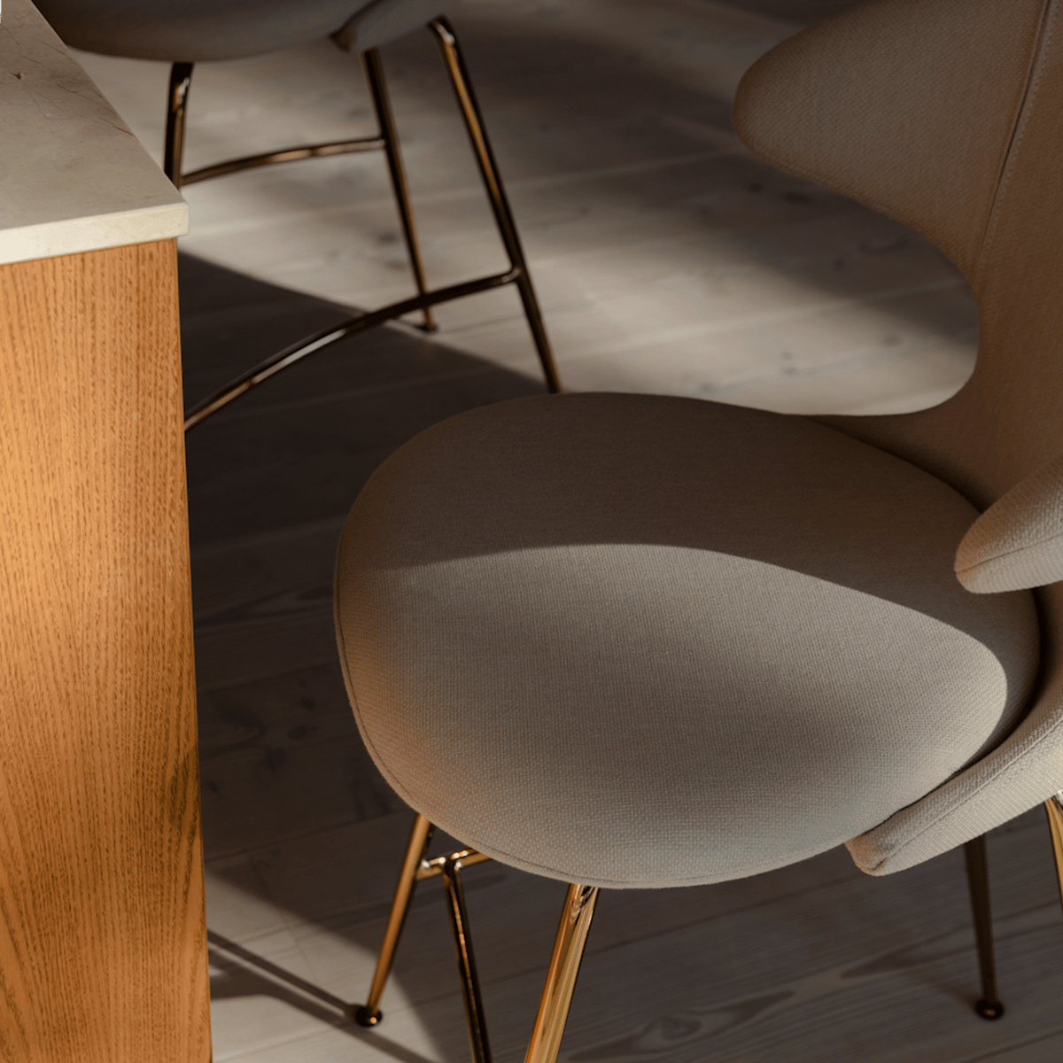 TIME FLIES Counter Stool