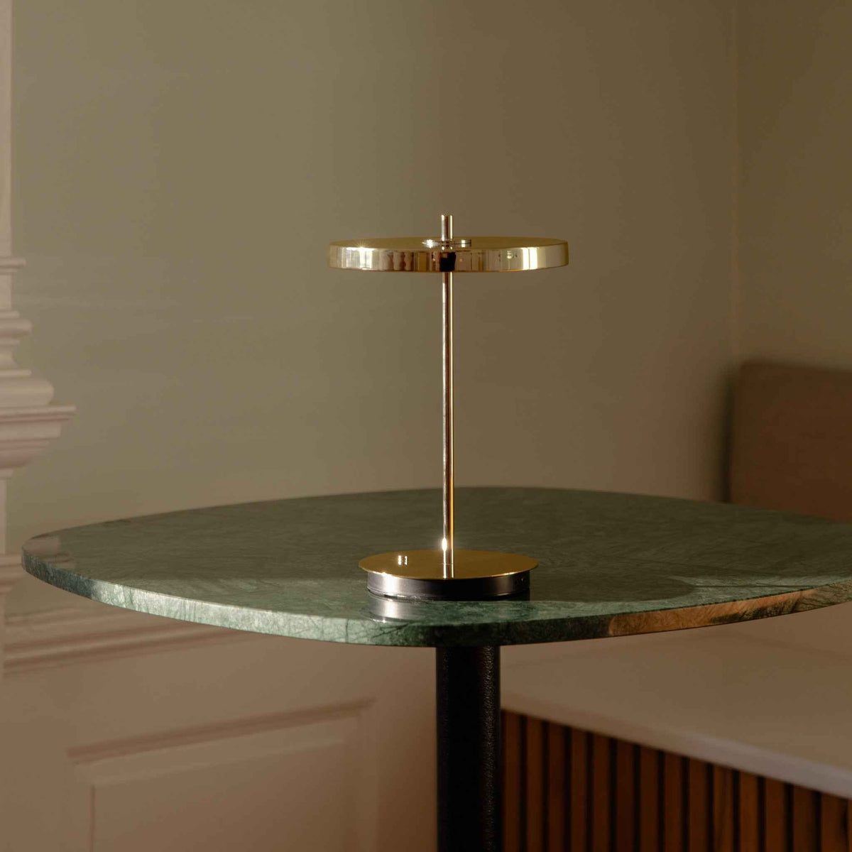 ASTERIA MOVE MONOCHROME Portable Lamp