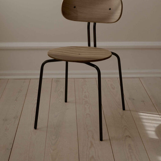 CURIOUS Dining Chair