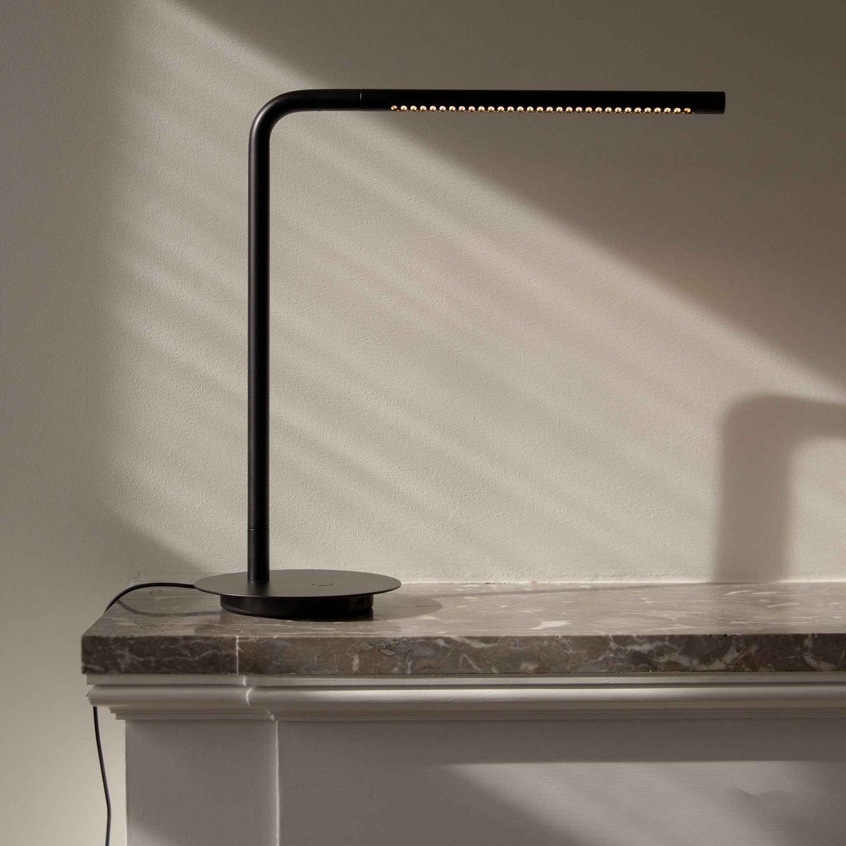 OMNI Table Lamp