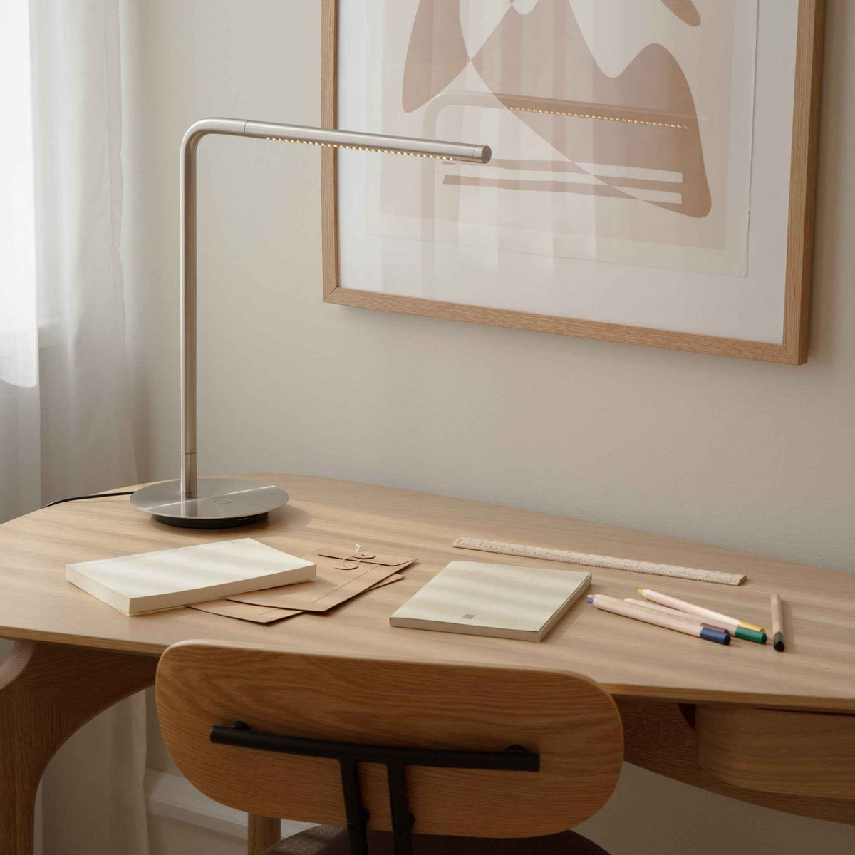 OMNI Table Lamp