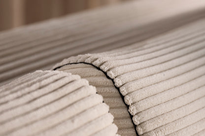UNFURL LOUNGER Sofa Bed by Innovation Living, interior