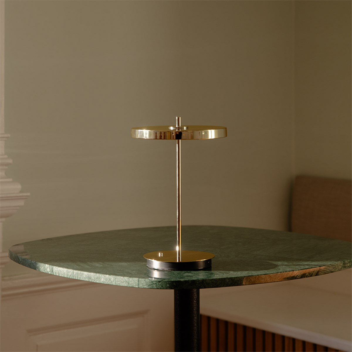ASTERIA MOVE MONOCHROME Portable Lamp