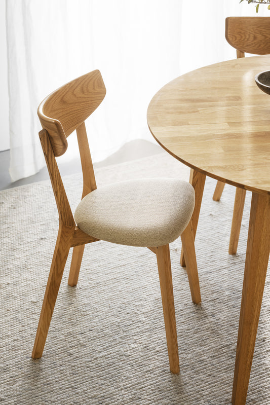 AMI Set of 2 Chairs – room setting
