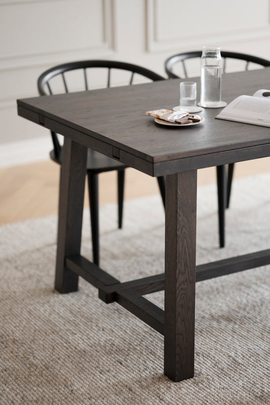 BROOKLYN Dark Brown Oak Dining Table 220/320CM – room setting
