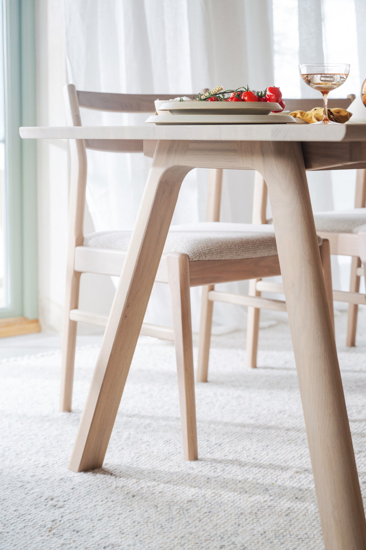 Clapperton Extendable Dining Table 220 x 95 cm