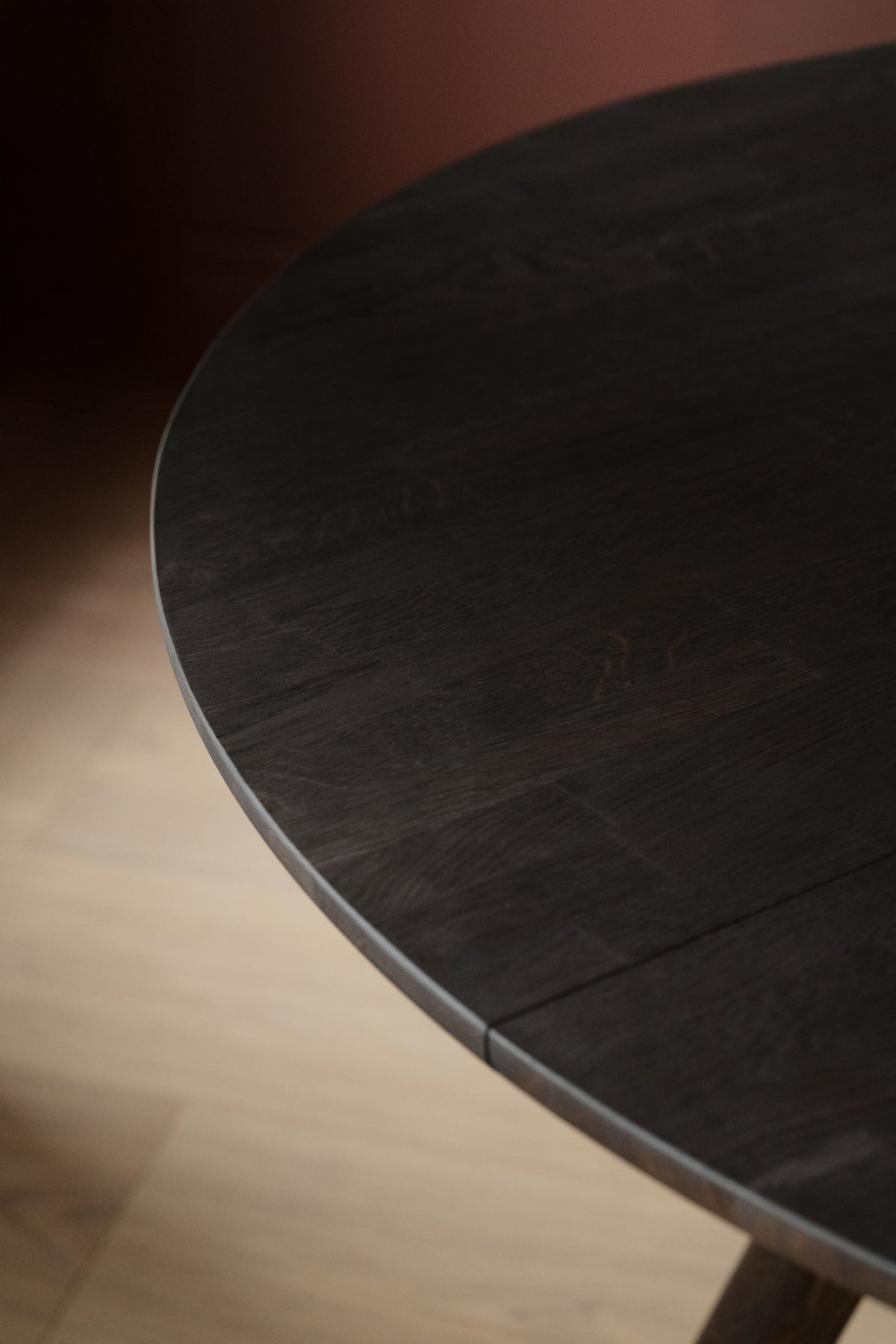Clapperton Round Extendable Dining Table 140 cm