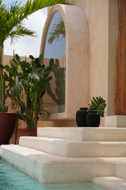 PEAKY Vase - Schwarz