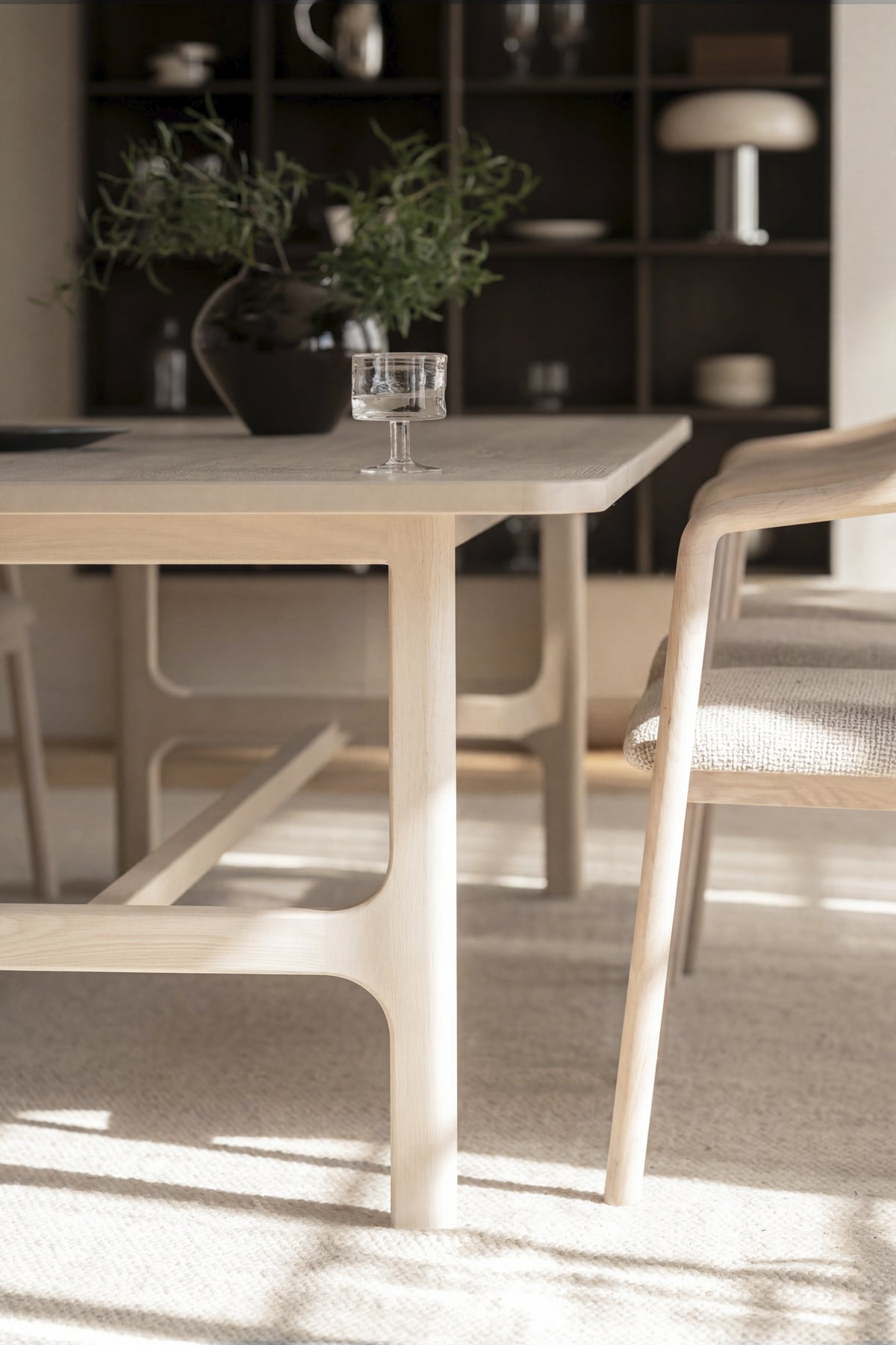 Driscoll Dining Table 240 x 100 cm – room setting