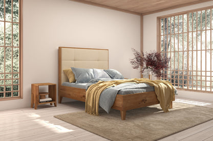 FRIDA Oak Bed