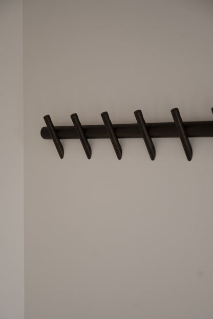 Hillmond Hook Rail 65 cm – Brown Oak
