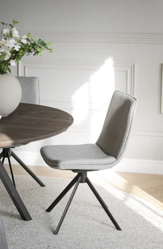 LOWELL Set of 2 Grey Swivel Chairs – room setting