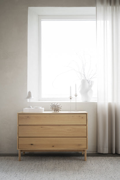 Mackay Chest of Drawers 110 cm – room setting