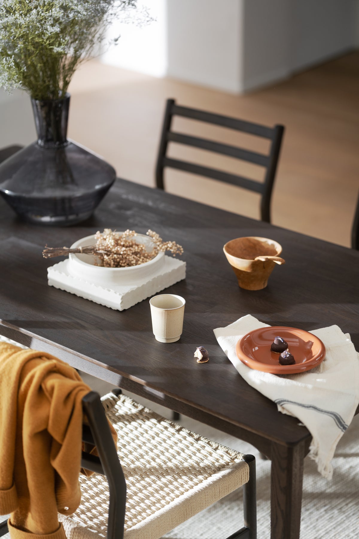 Markham Dining Table 140 x 90 cm