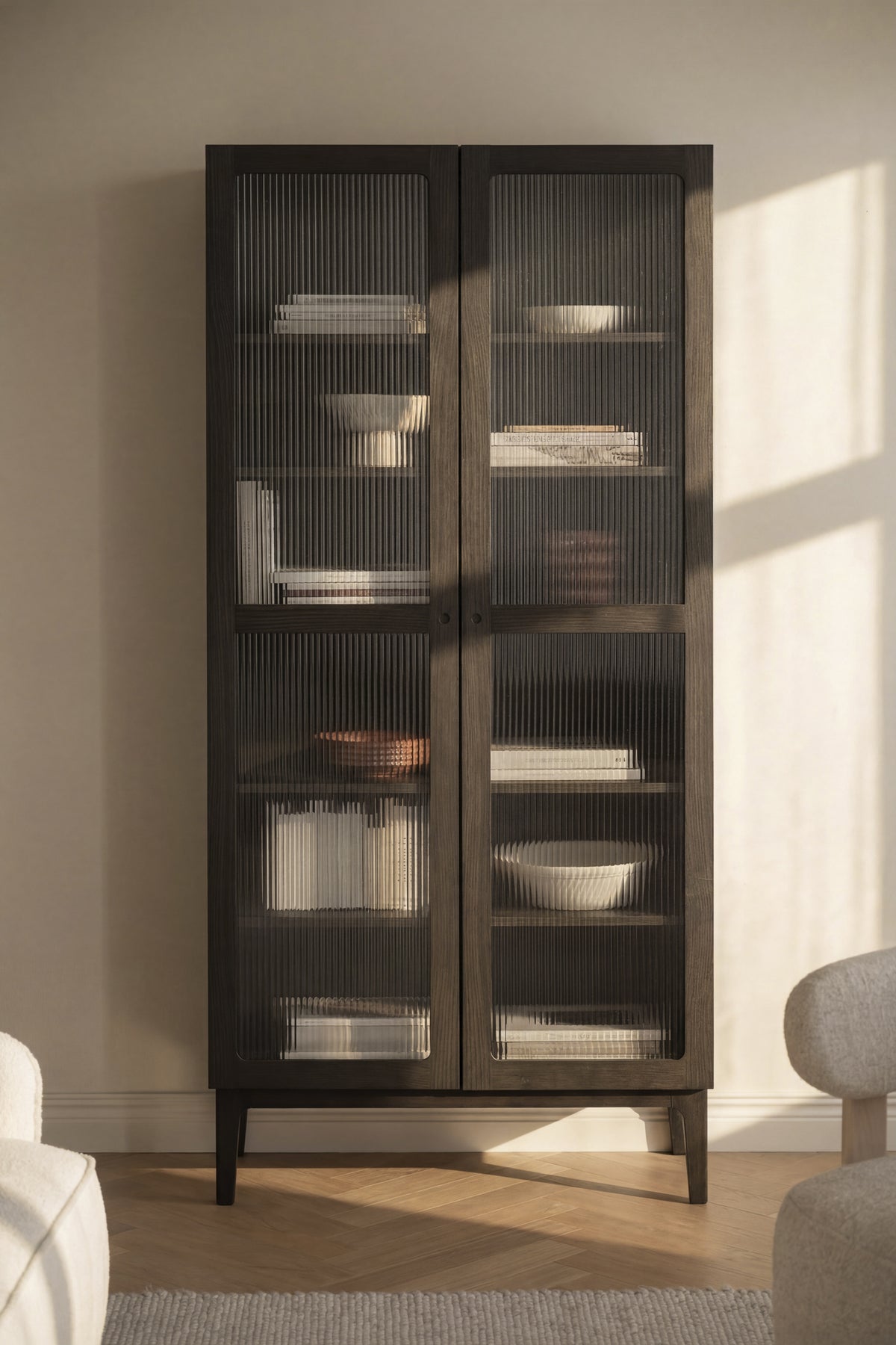 Meadowbrook Display Cabinet 95 x 203 cm – room setting