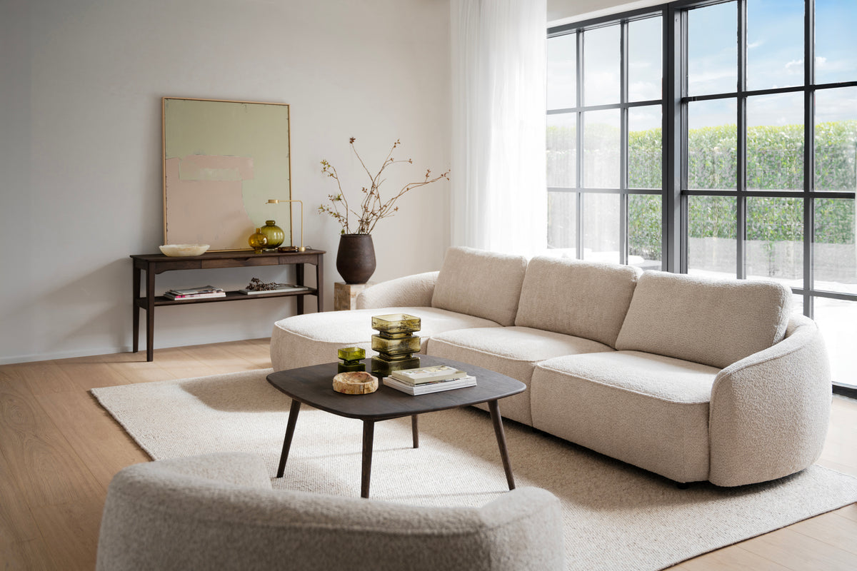 Norris 4-Seater Sofa with Chaise Longue – room setting