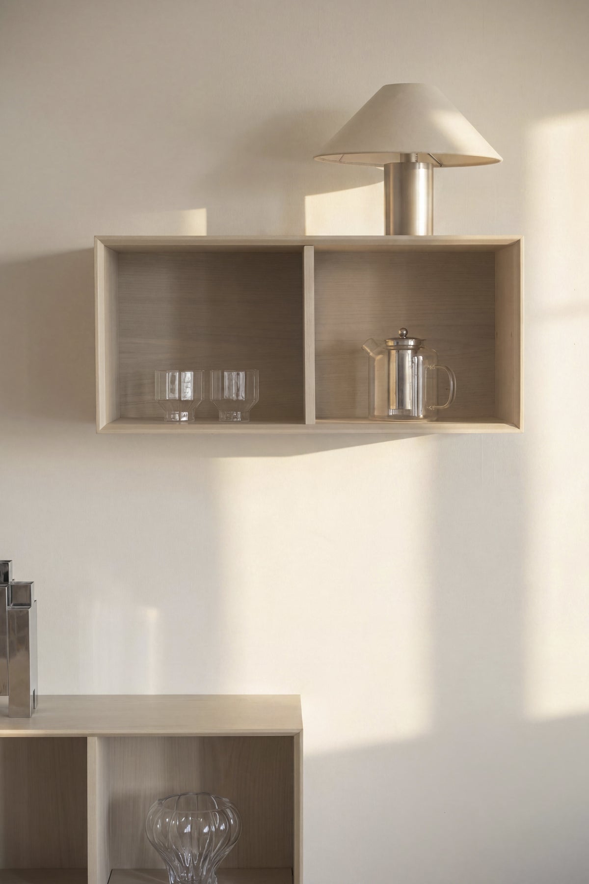 Scottsdale Wall Shelf 2-Cube – room setting