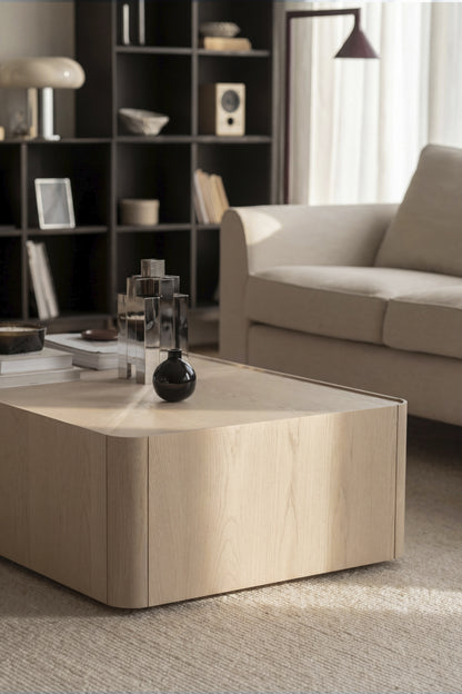 Seabrook Coffee Table 130 x 75 cm – room setting