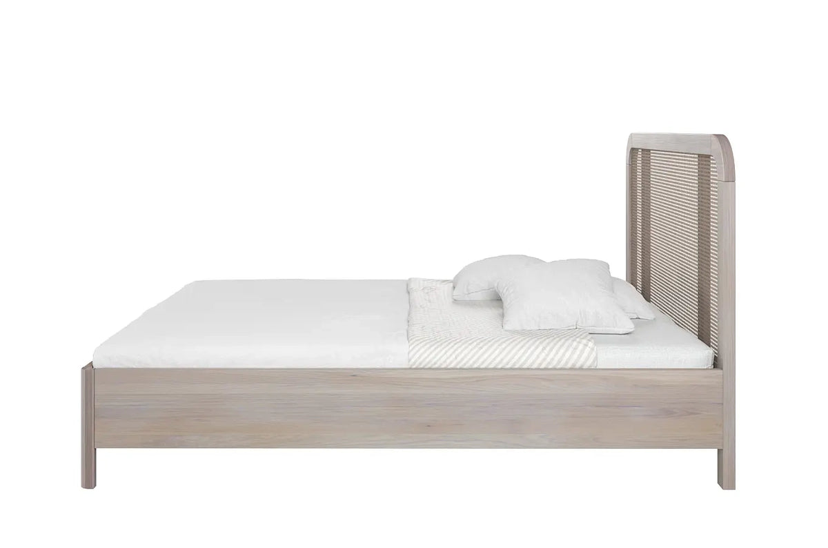 HARMARK Oak Bed with Rattan Details