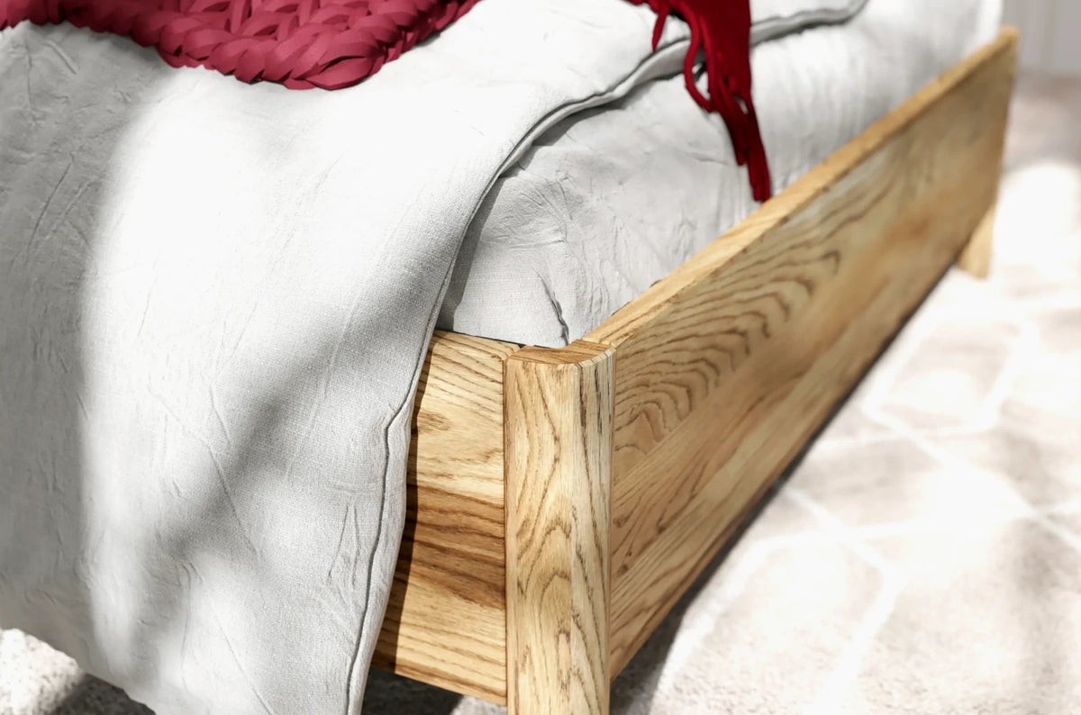 MODENA BC Oak Bed with Lift-Up Storage