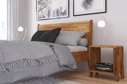 RADOM Oak Bed