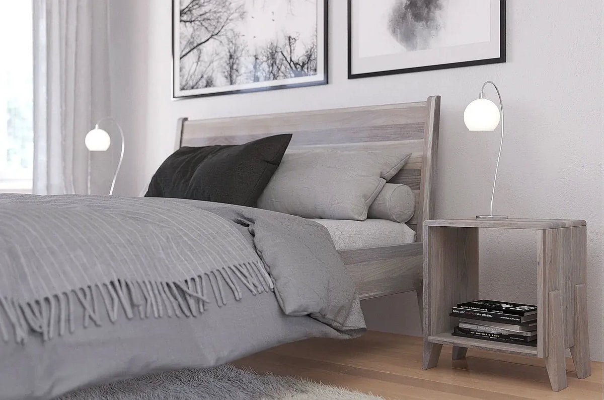 RADOM Oak Bed