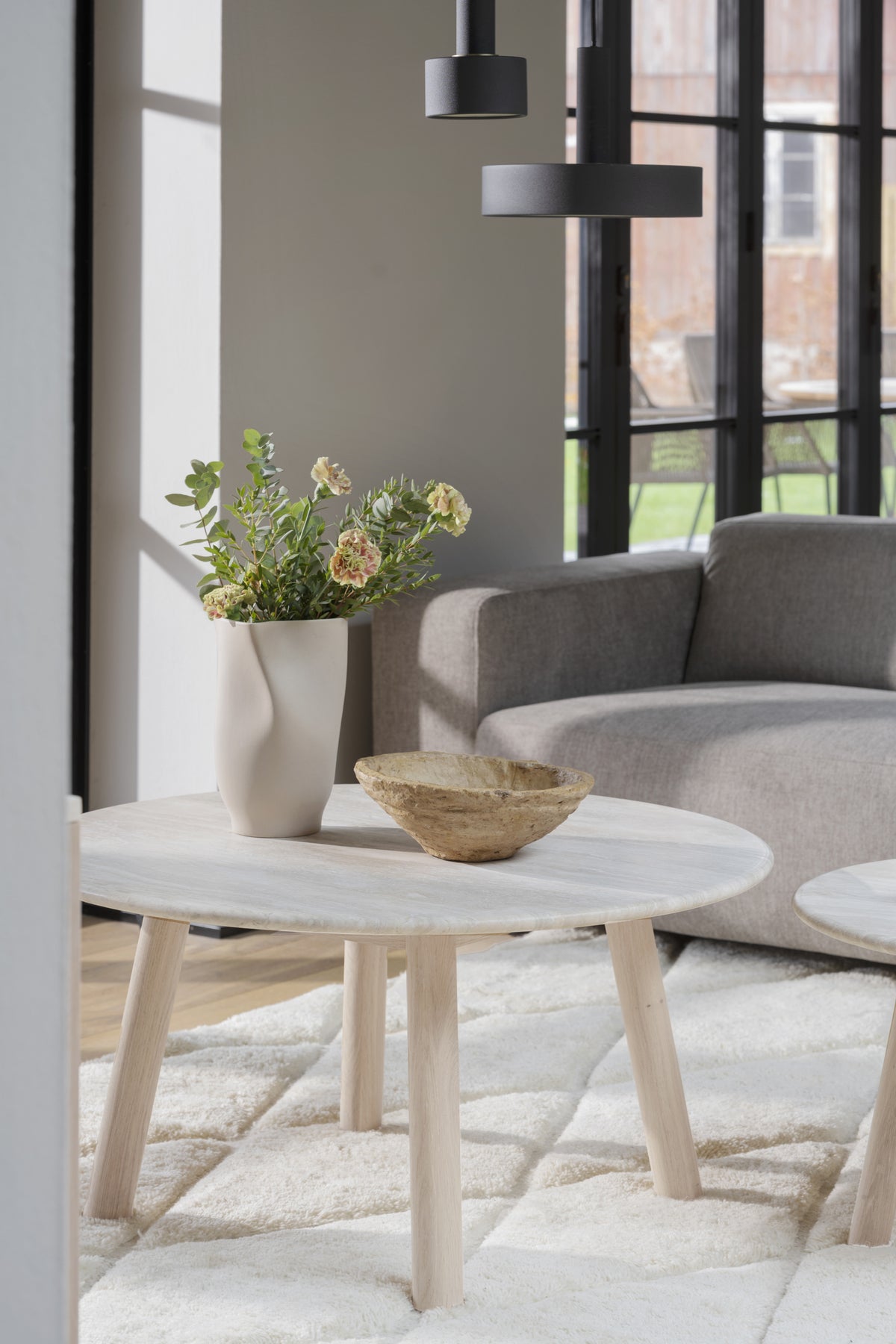 Taransay Travertine Coffee Table Ø90 cm