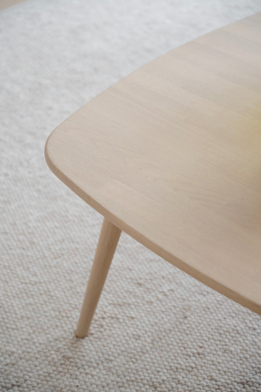 Tompkins Coffee Table 90 cm – room setting