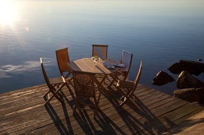 Viken chairs outdoors