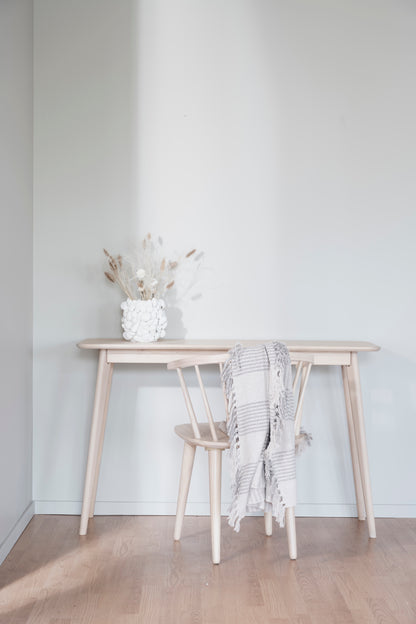 Yumi Console Table / Desk – Whitewash Oak – room setting